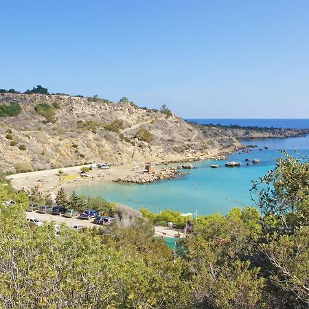 Meryl - Coralli Beachfront Apartment Protaras Luaran gambar