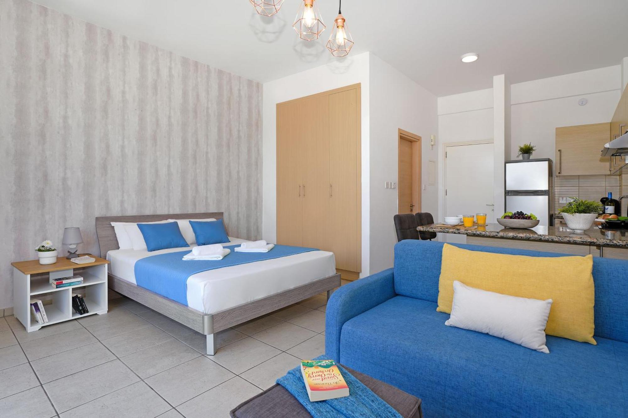 Meryl - Coralli Beachfront Apartment Protaras Luaran gambar